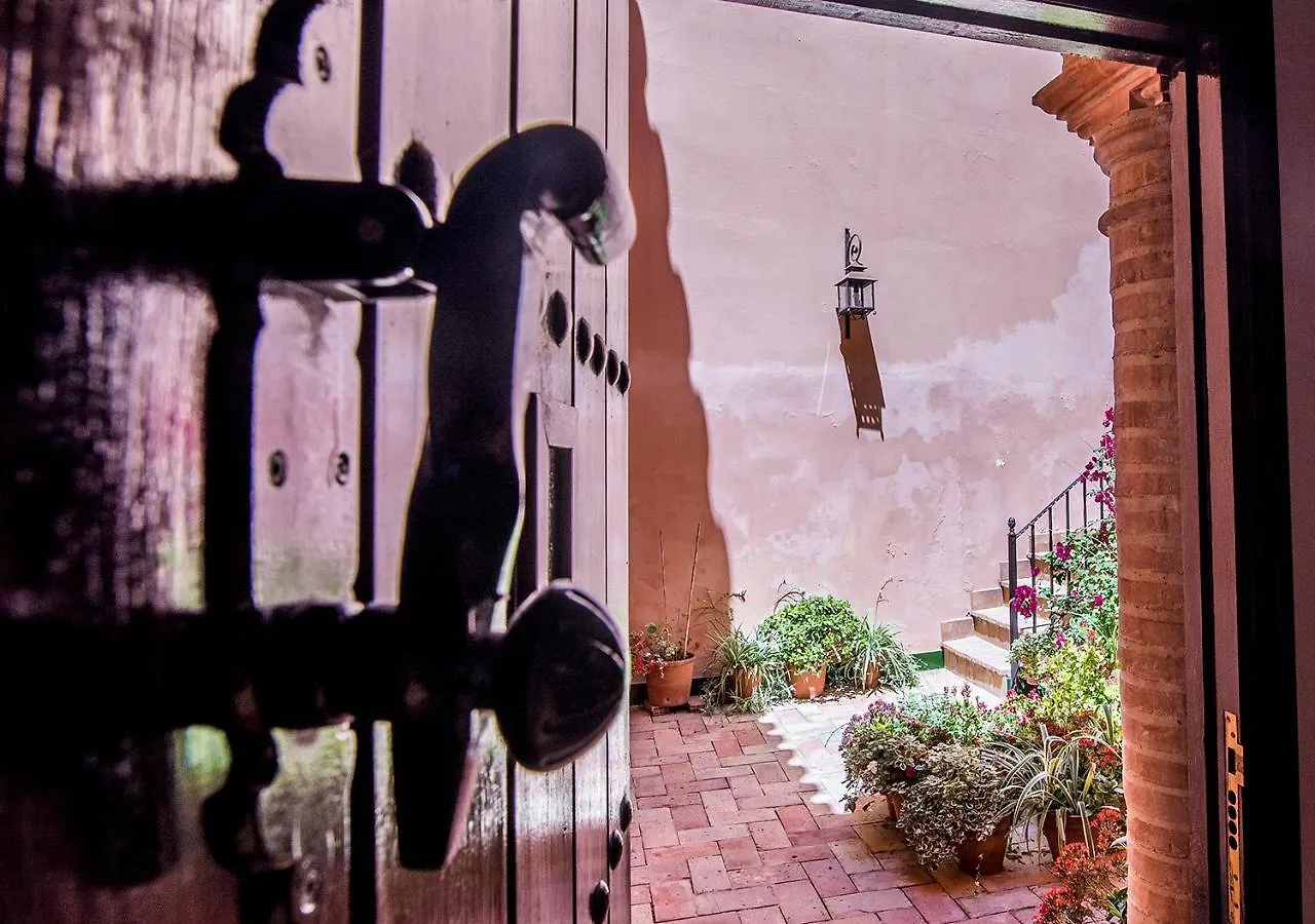 Fabulosa, Casa Mudejar. Centro Historico. Carmona  Holiday home